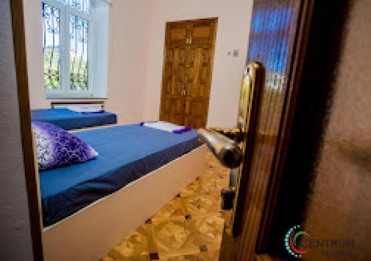 Centrum Hotel&Hostel Baku Ngoại thất bức ảnh